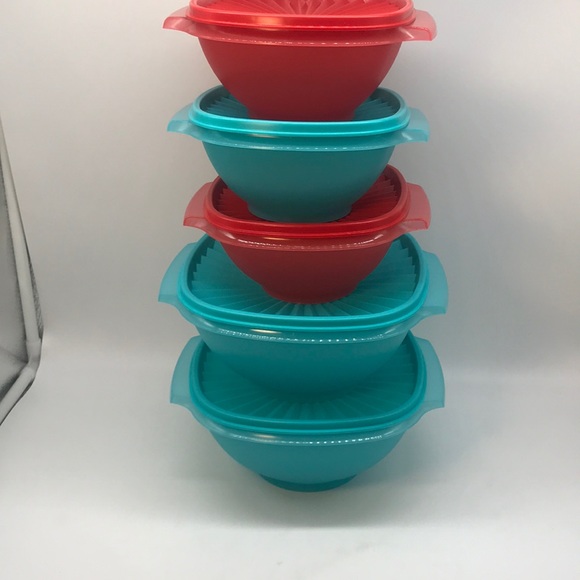 Tupperware Servalier Bowl Set of 5